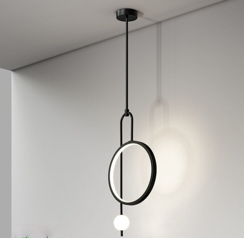 Sleek Gold Pendant Lamp for Warm Lighting
