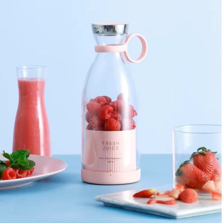 Compact Wireless Juicer Blender - 350ML Portable Mixer - Luxicro