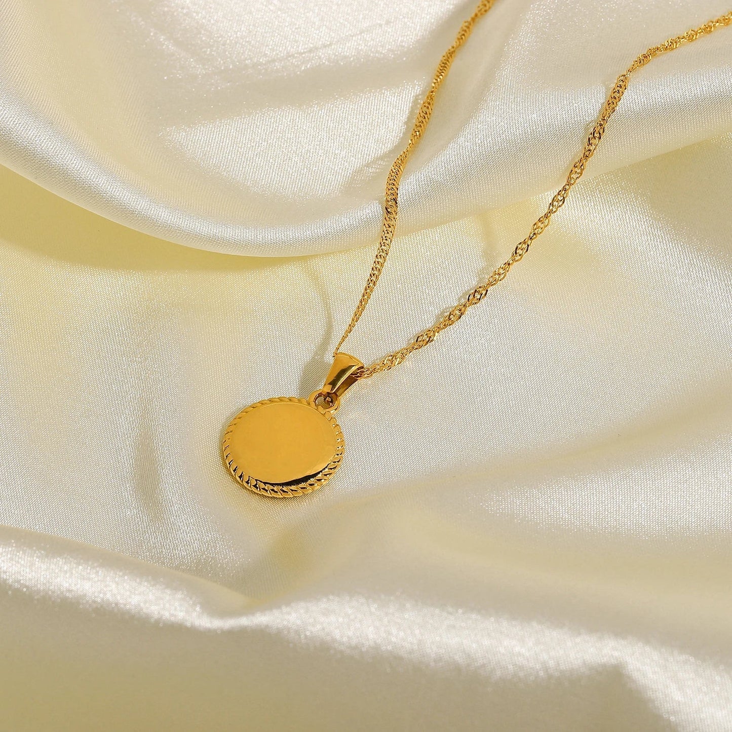 Elegant 18k Gold Angel Pendant Necklace