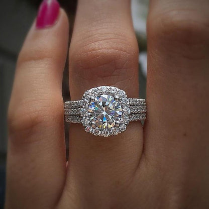 Elegant Classic Diamond Wedding Ring