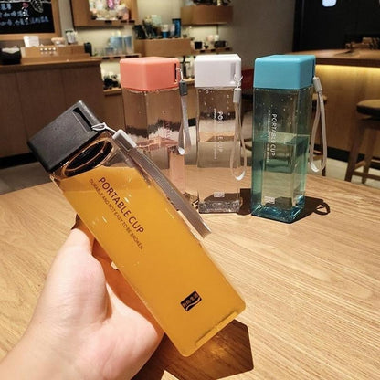 Thermal Insulated Water Bottle Container