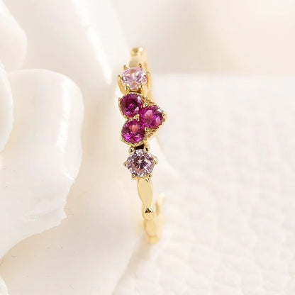 Luxurious Ladies Diamond Love Ring