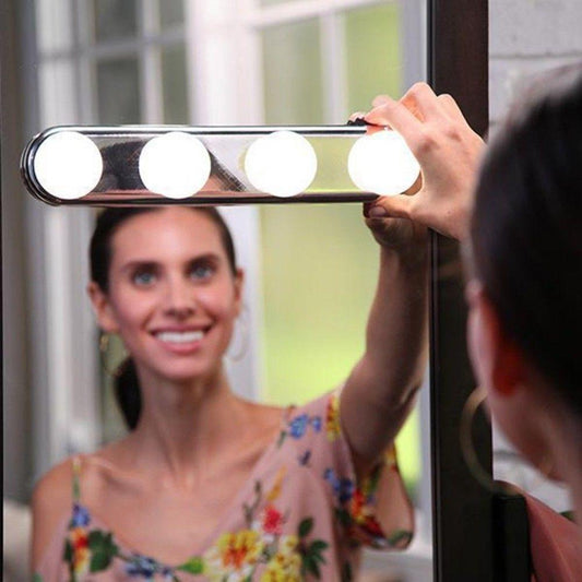 Compact Rechargeable Makeup Light - Luxicro