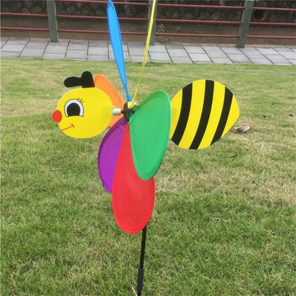Hanging Metal Bee Wind Chime Garden Decor - Luxicro