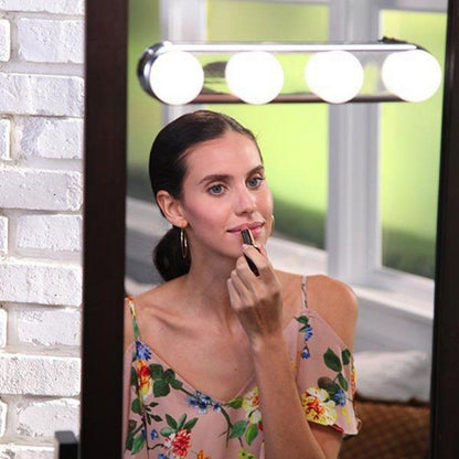 Compact Rechargeable Makeup Light