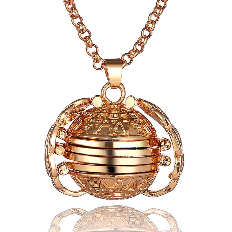 Vintage Angel Wing Picture Pendant Necklace