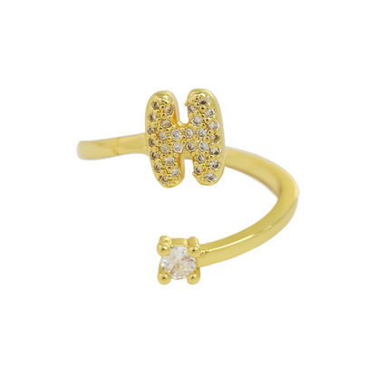 Elegant Glitter Initial Diamond Ring