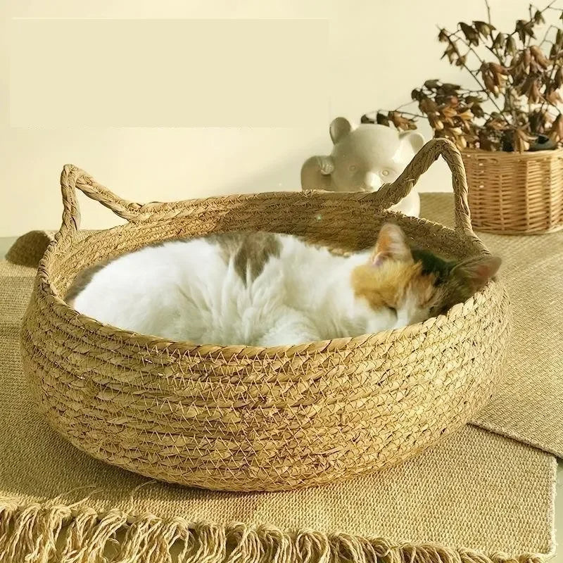 Cozy Woven Pet Bed with Plush Cushion - Luxicro