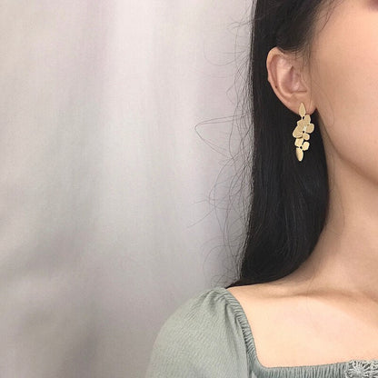 Rustic Outdoor Leaf Dangle Earrings