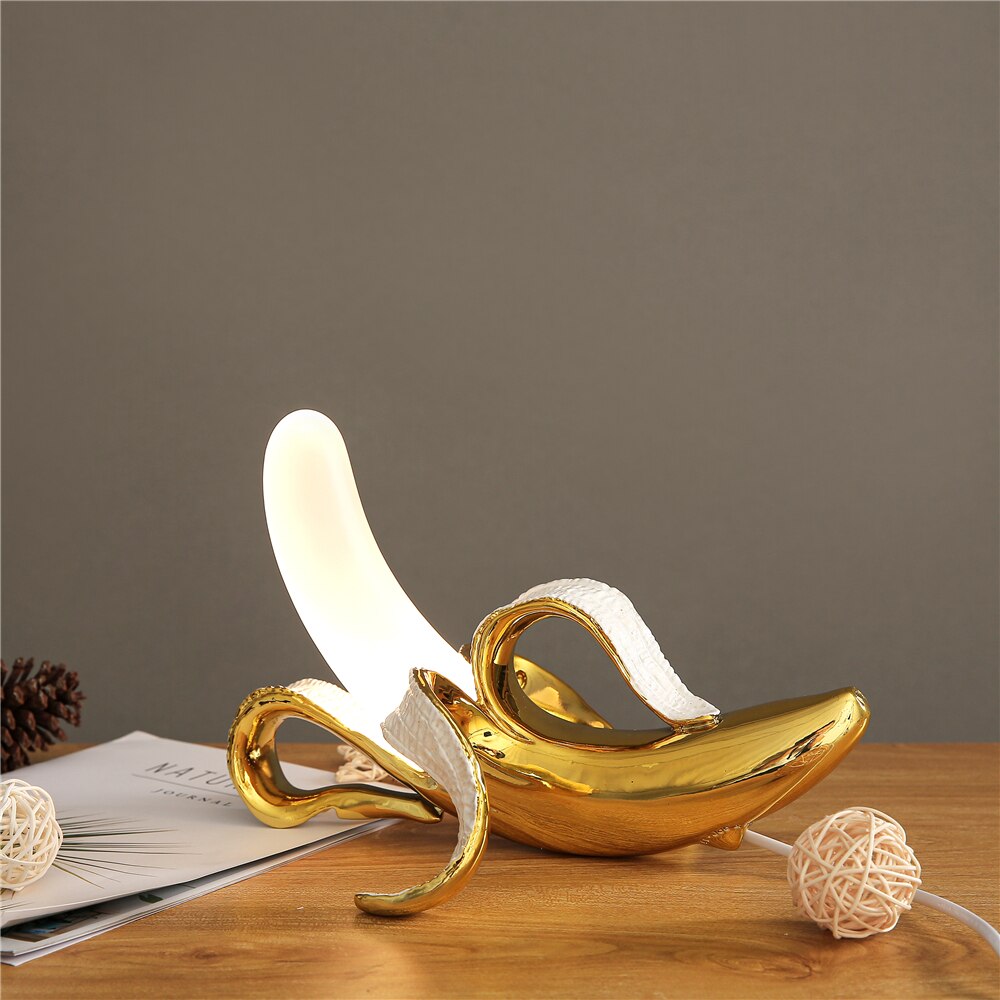 Vintage Style Banana Table Lamp