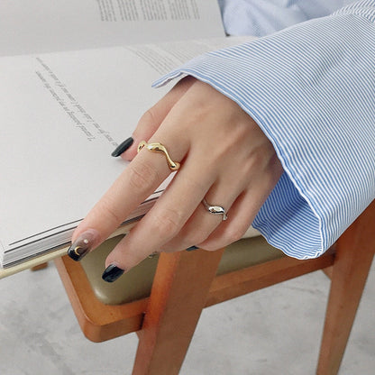 Stylish Wave Comfort Fit Ring
