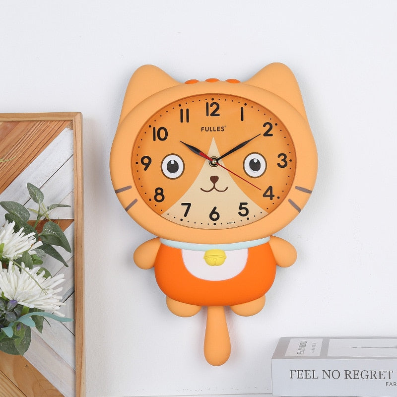 Chic Black Silent Owl Clock