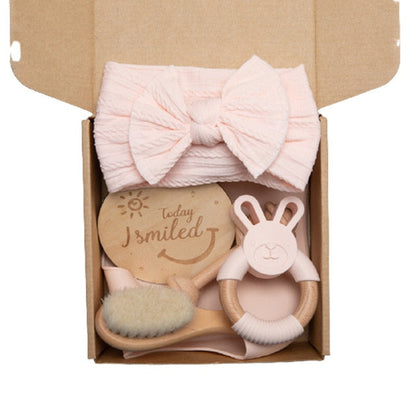 Cute Baby Shower Gift Basket Set