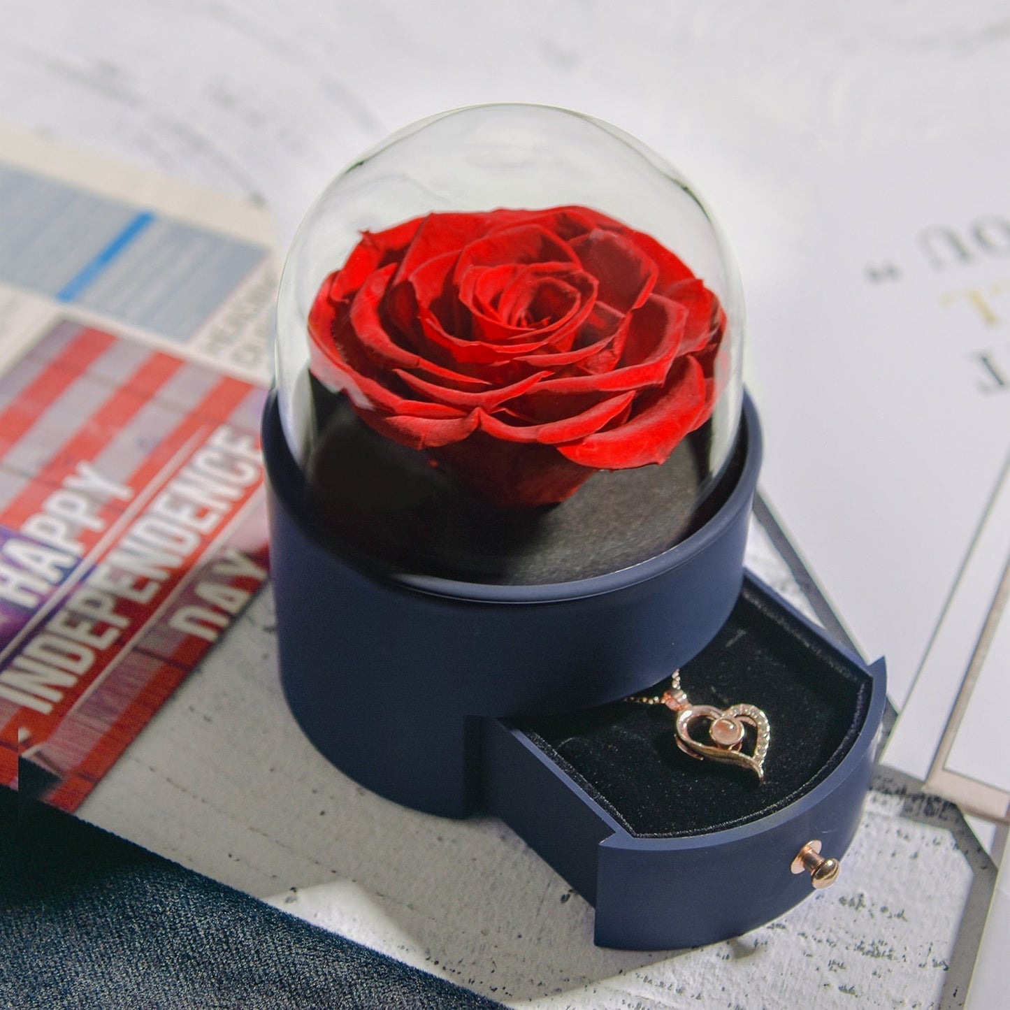 Beautiful Rose Pendant Necklace Gift Box