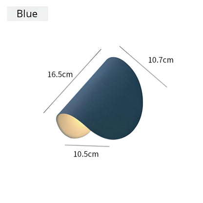 Flexible Modern Metal Wall Light with Curved Shade