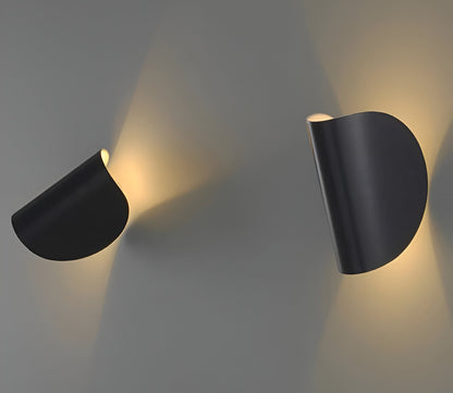Flexible Modern Metal Wall Light with Curved Shade - Luxicro
