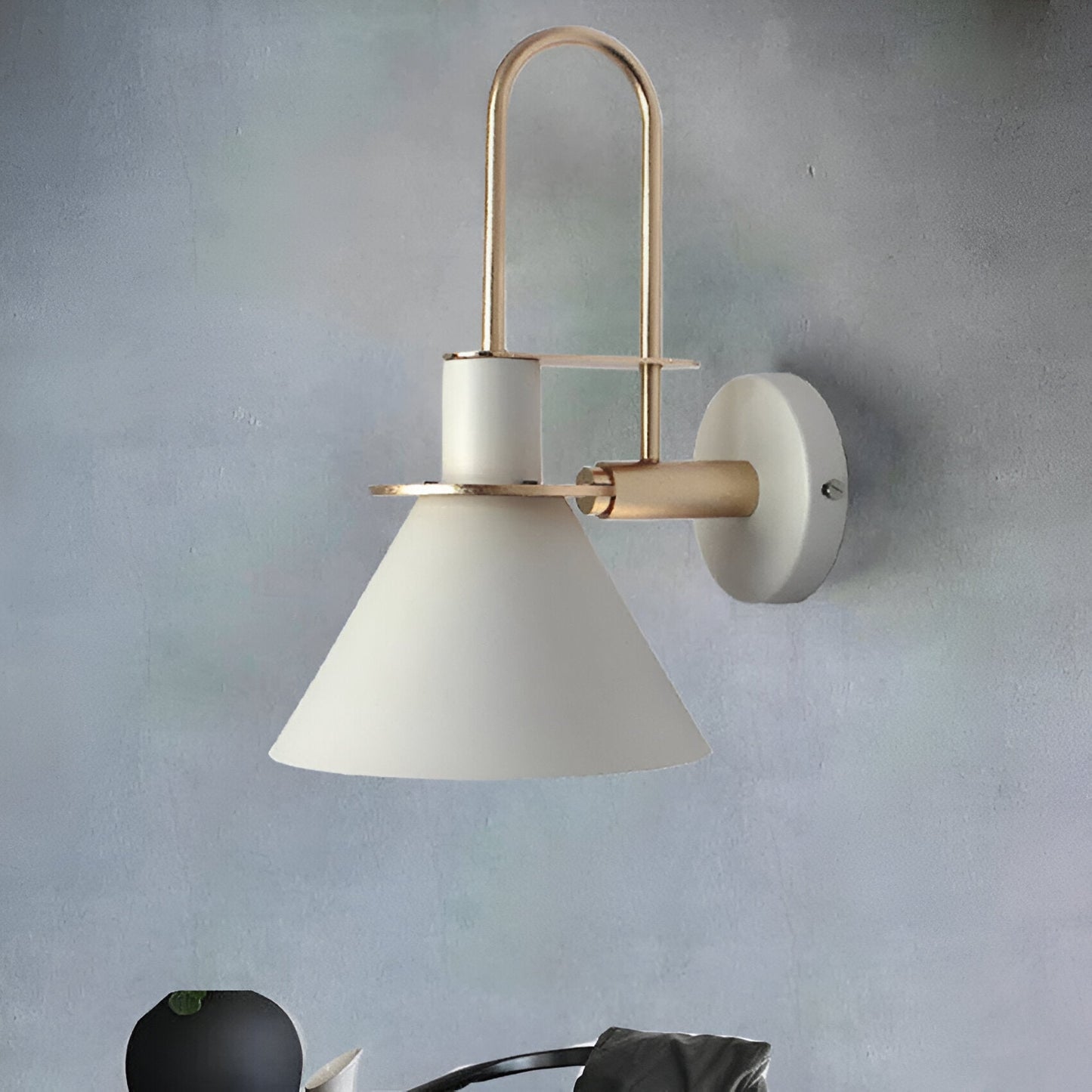 Contemporary Brass LED Wall Lamp