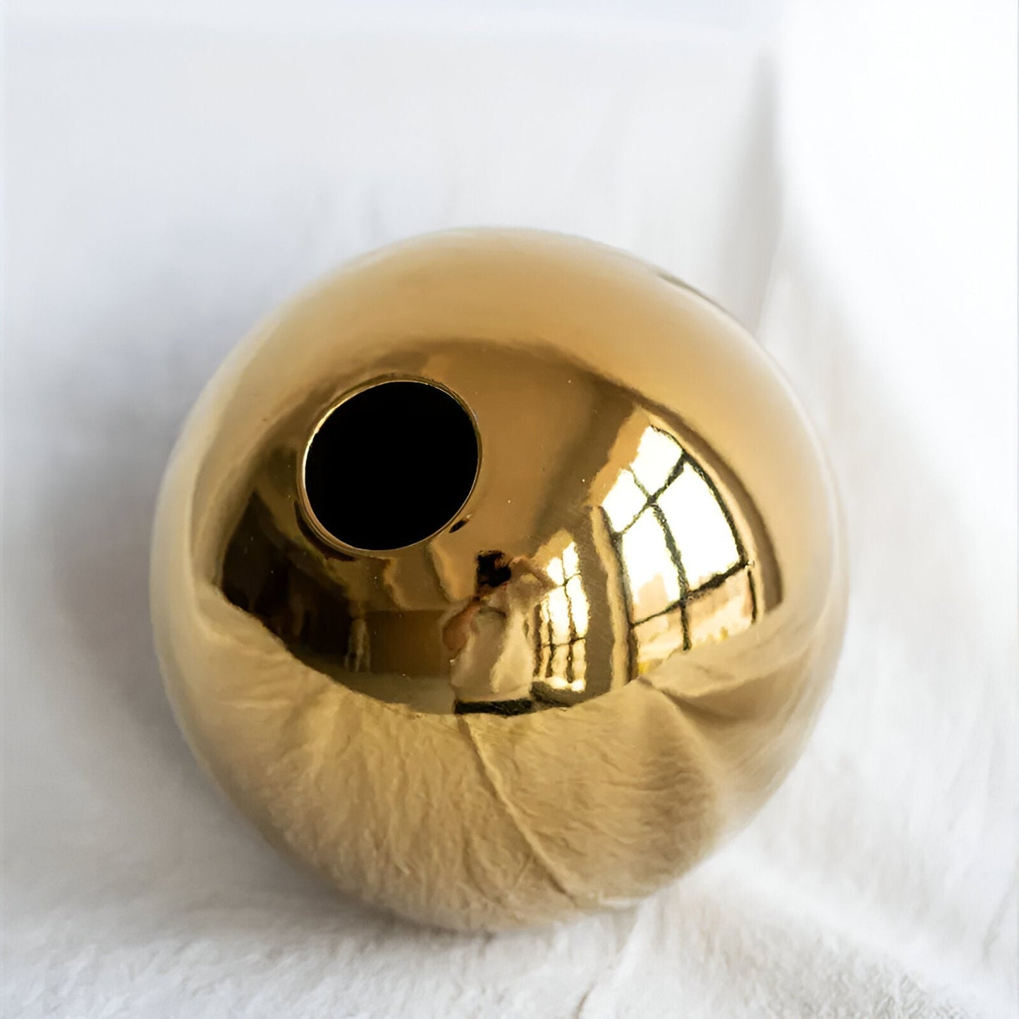 Elegant Gold Ceramic Vase
