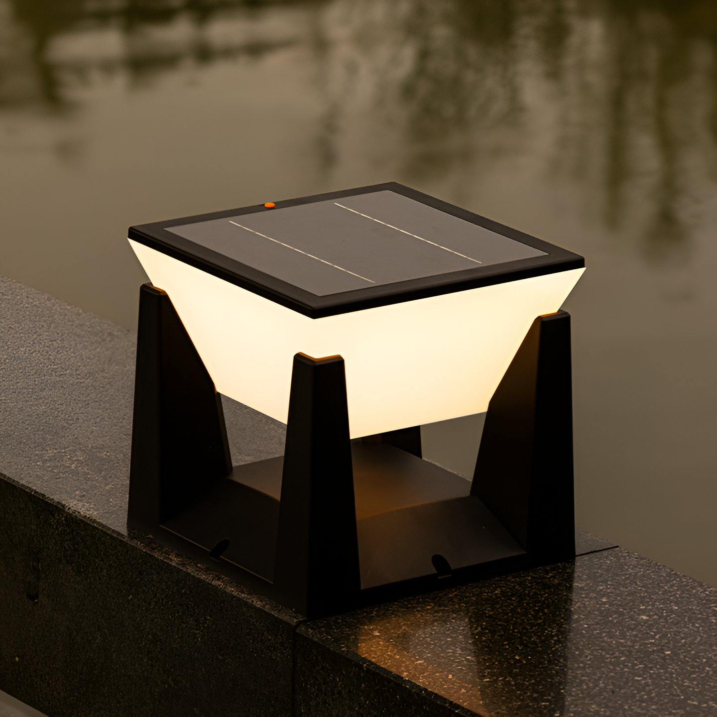 Weatherproof Dark Green Solar Yard Light