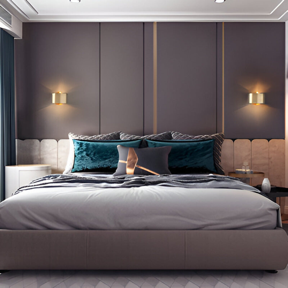 Elegant Modern Gold Sconce Light