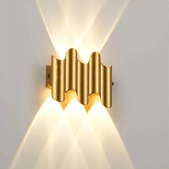 Contemporary Slim LED Wall Light