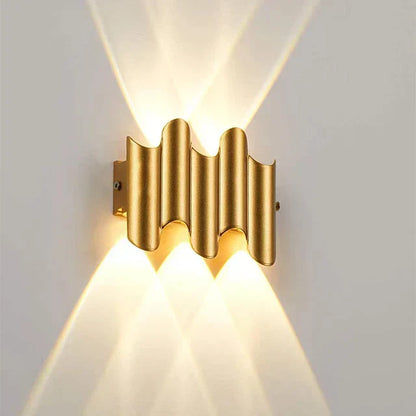 Contemporary Slim LED Wall Light