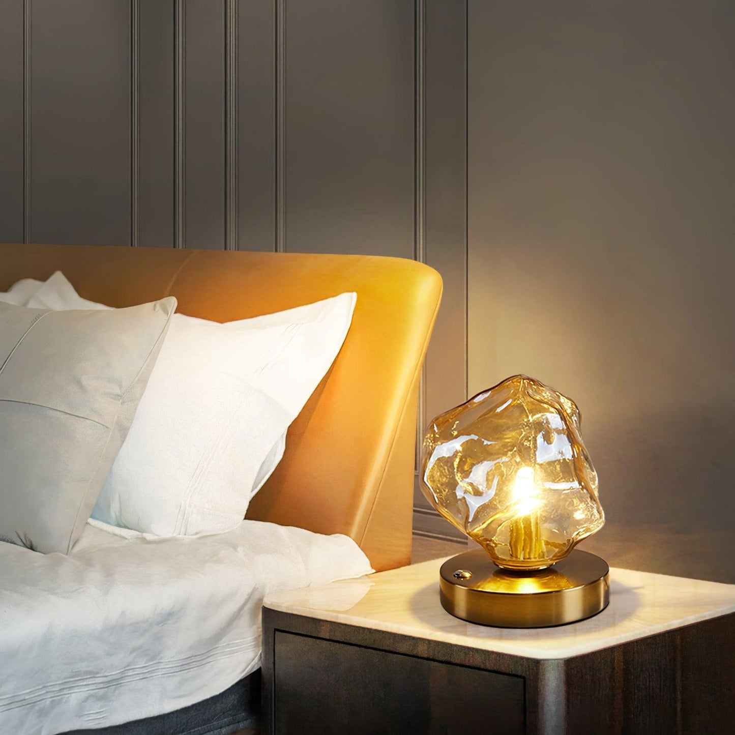 Automatic LED Table Light