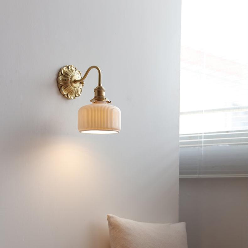 Elegant Brass Ceramic Wall Lamp