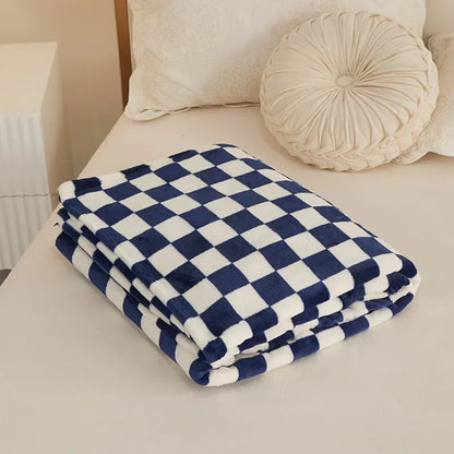 Classic Checkered Plush Throw Blanket