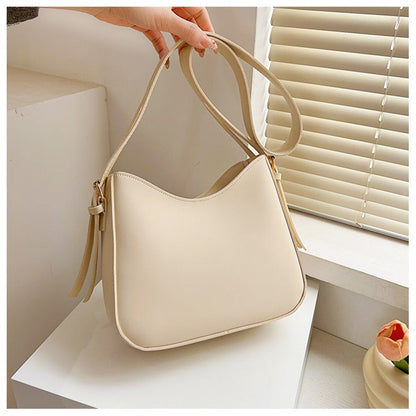 Simple Chic Small Shoulder Purse Vegan Leather