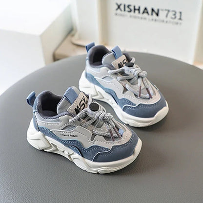 Breathable Boys Sneakers Lightweight Athletic Shoes