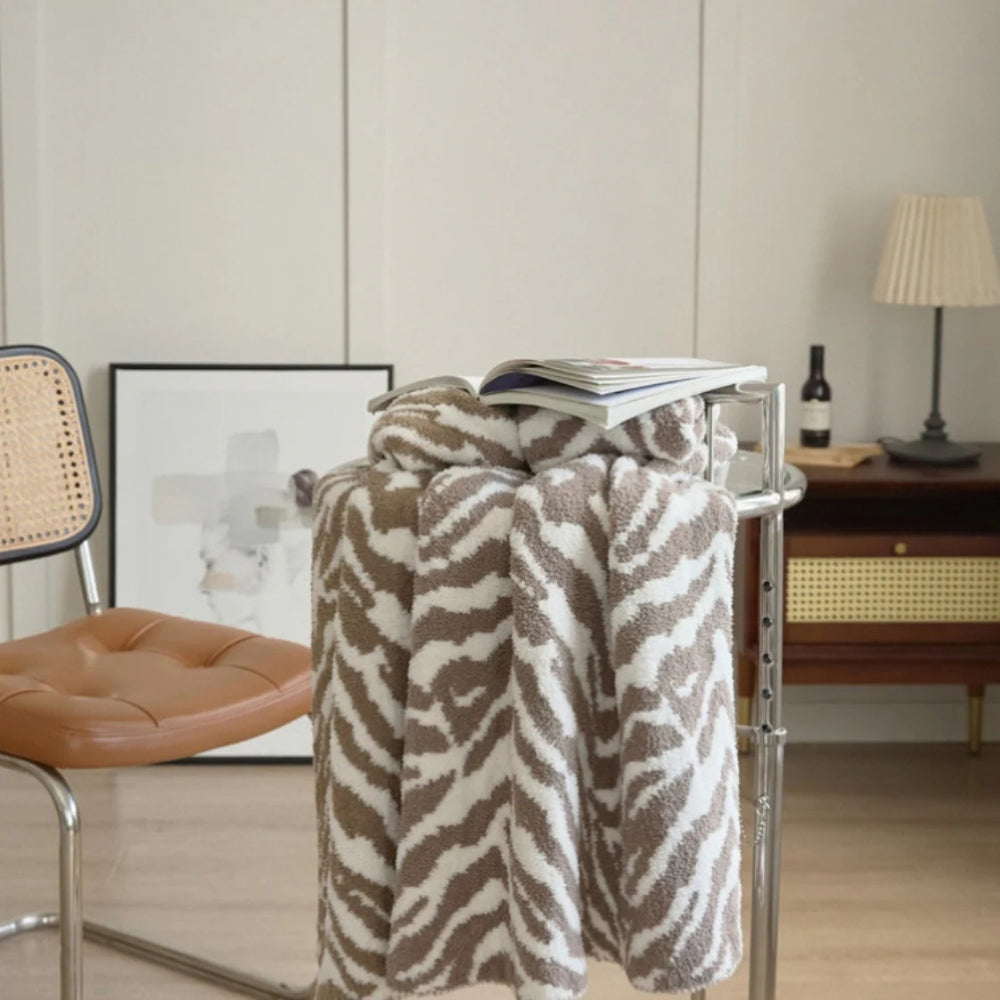 Cozy Animal Print Throw Blanket - Luxicro