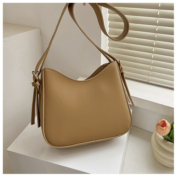 Simple Chic Small Shoulder Purse Vegan Leather