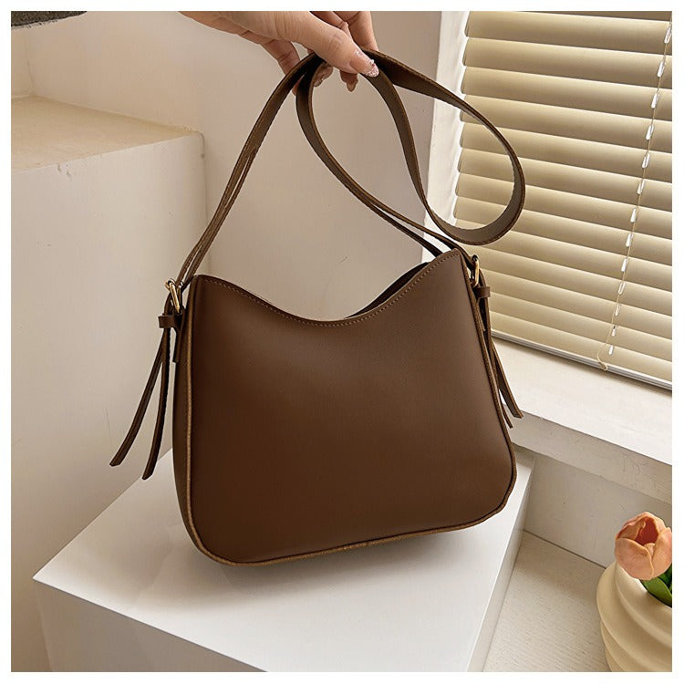 Simple Chic Small Shoulder Purse Vegan Leather - Luxicro