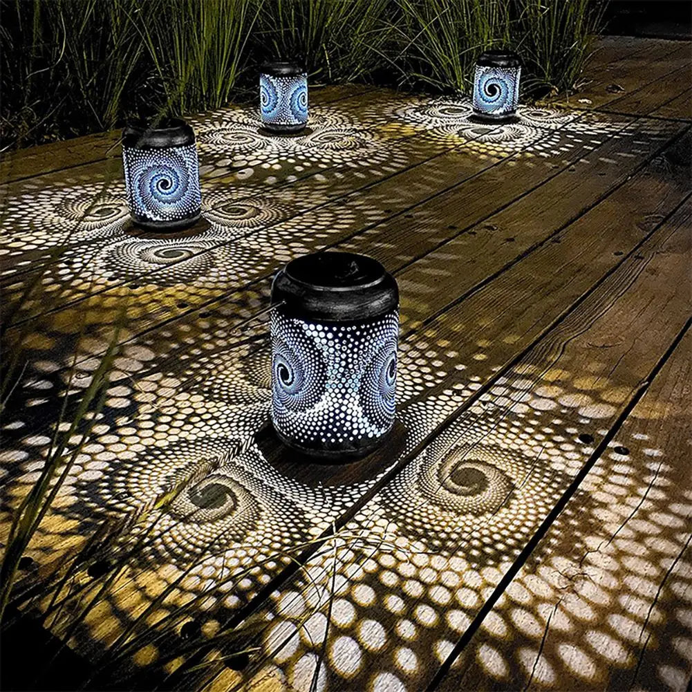 Bright Outdoor Solar Garden Hat Lights