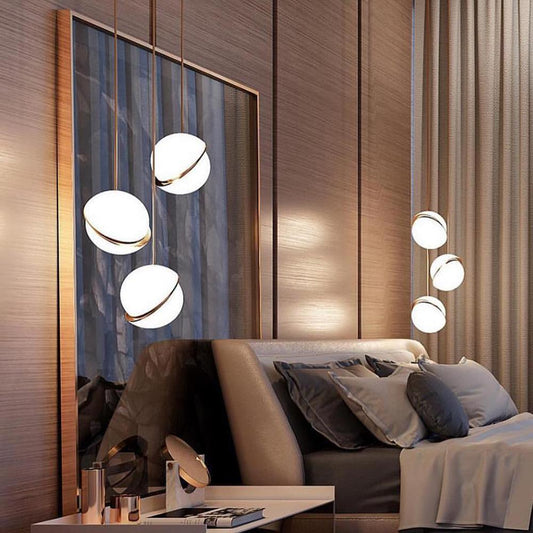 Beautiful Round Glass Pendant Light - Luxicro