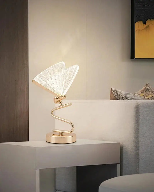 Beautiful Winged Table Lamp - Luxicro
