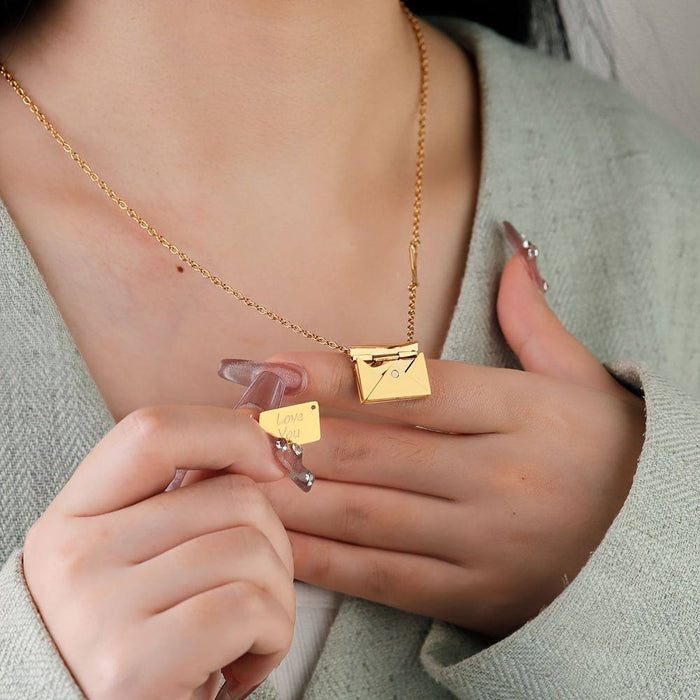 Romantic Heart Necklace Gift Set