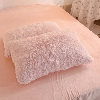 Soft Premium Duvet Cover with Zipper and Tie Down Corners - Luxicro