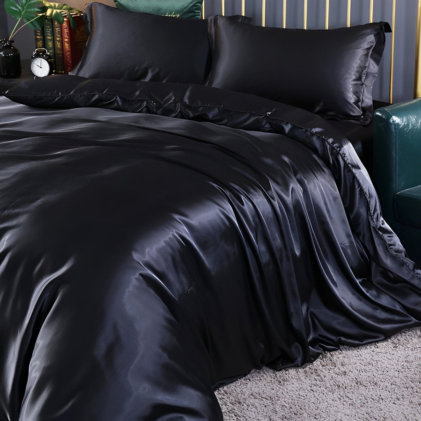 Luxurious Smooth Silk Bed Sheet Set