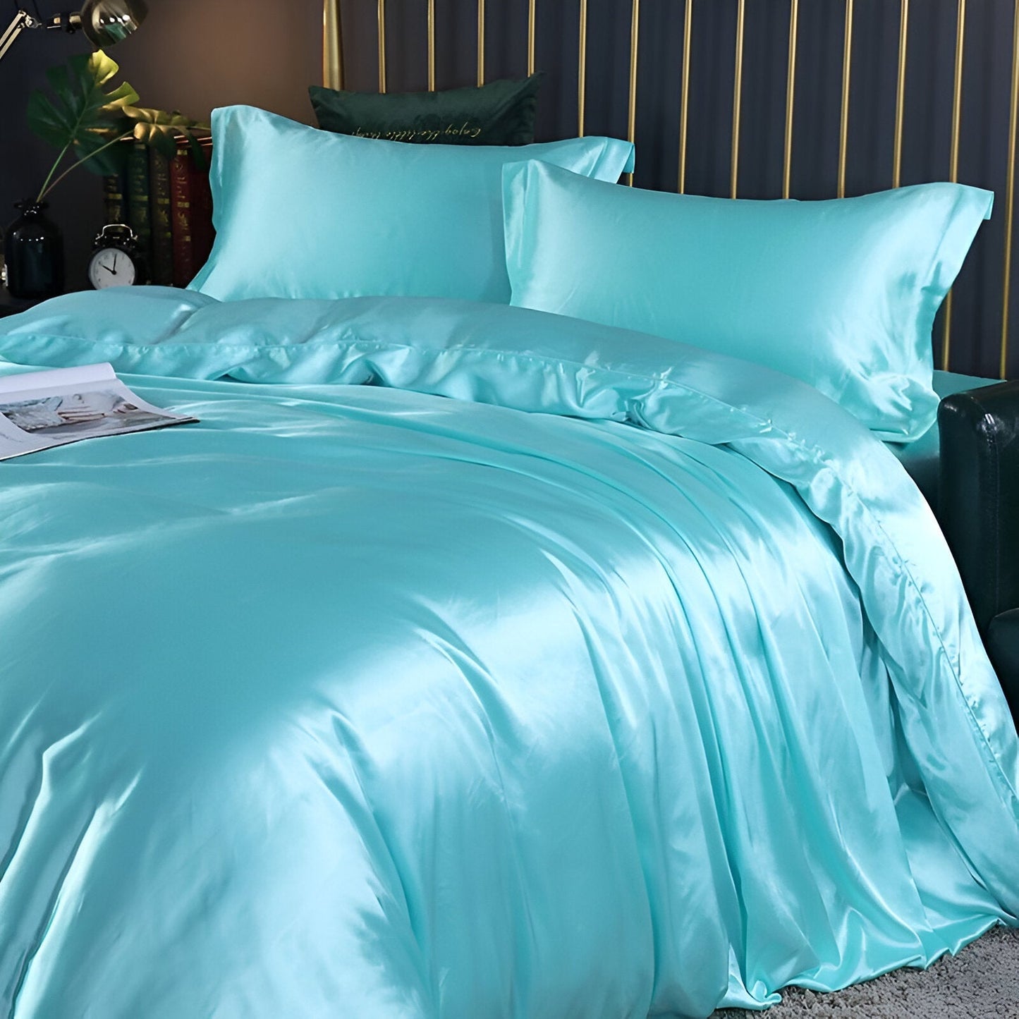 Luxurious Smooth Silk Bed Sheet Set