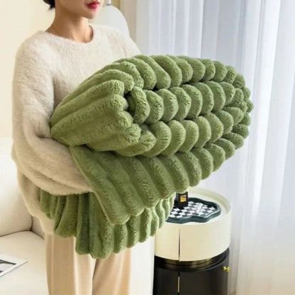 Cozy Plush Throw Blanket – Soft Warm Blanket for Home