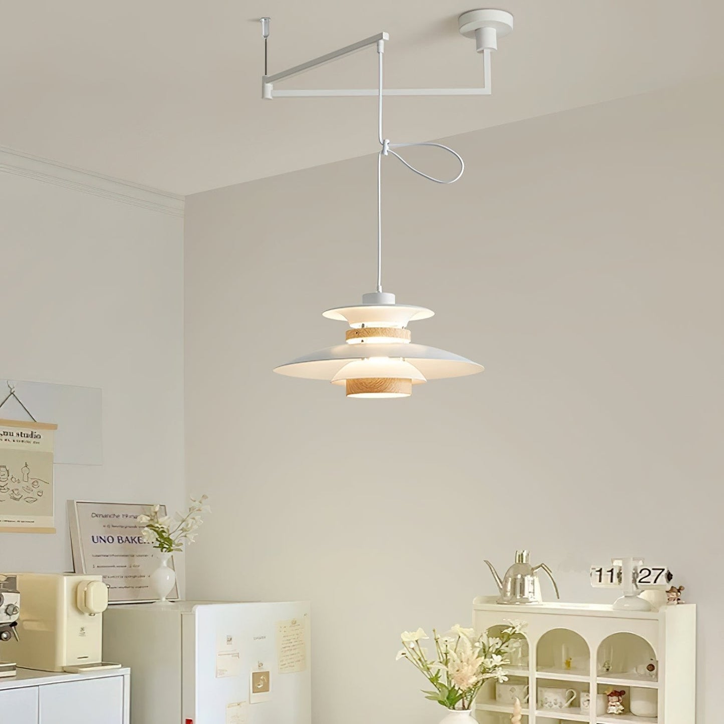 Adjustable Pendant Light with Flexible Arm