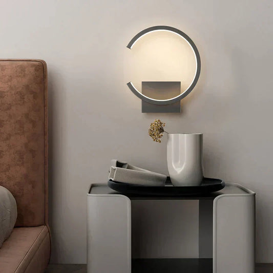 Contemporary LED Wall Light For Home Office - Luxicro