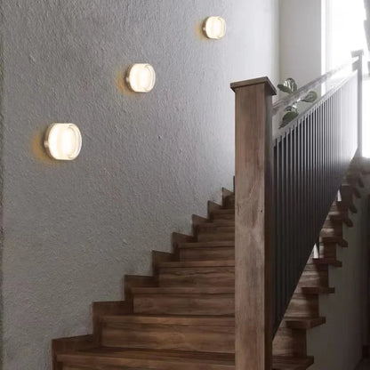 Simple Elegant Wall Clock