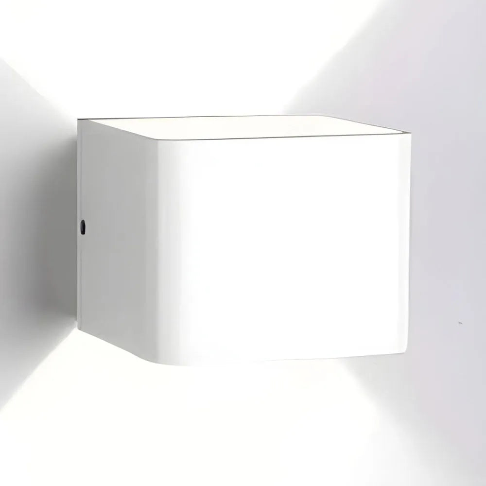 Contemporary Metal LED Wall Light Fixture