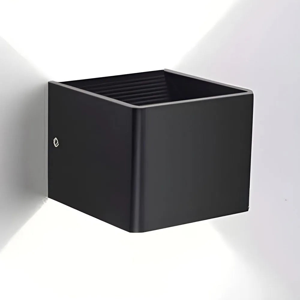 Contemporary Metal LED Wall Light Fixture