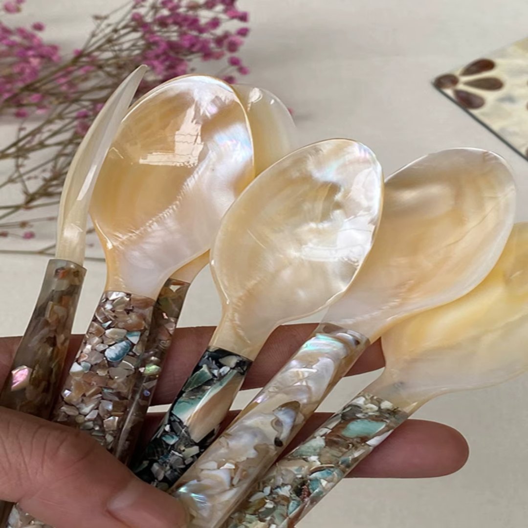 Sea Shell Glowing Snail Scoop Spoon