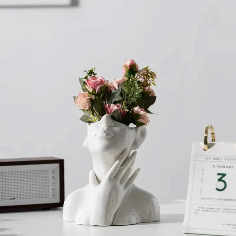 Beautiful Clear Floral Vase