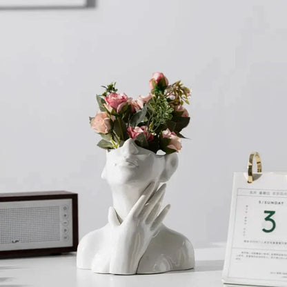 Beautiful Clear Floral Vase